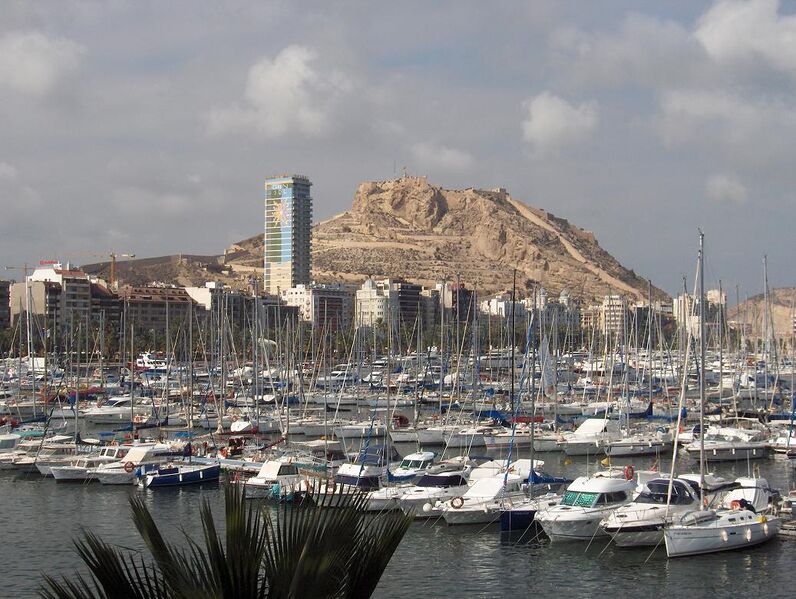 Archiu:Skyline de Alicante.jpg
