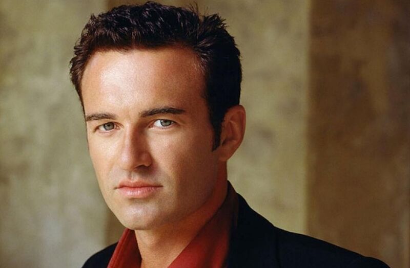 Archiu:Julian MacMahon.jpg