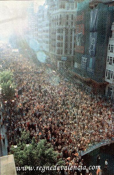 Archiu:Manifestació 1997-3.jpg