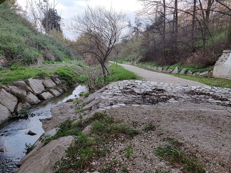 Archiu:Río Tarafa.jpg