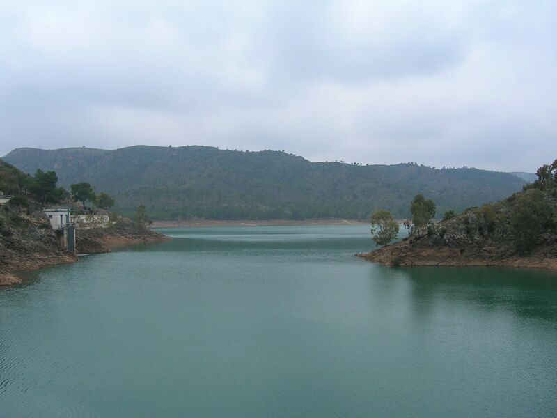 Archiu:Embalse del Talave.jpg