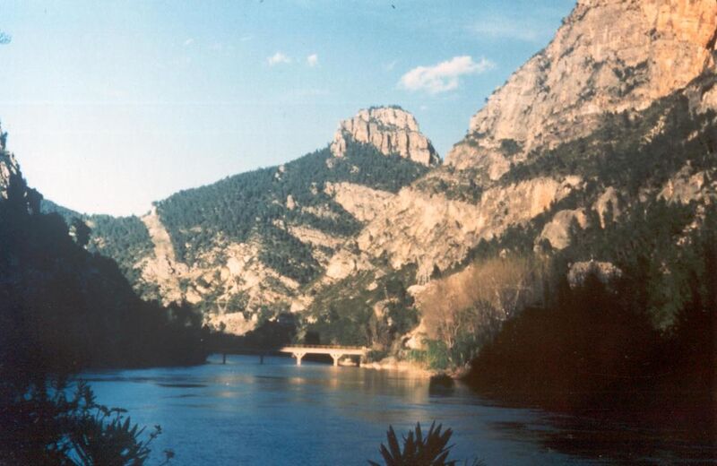 Archiu:Júcar en Millares.jpg